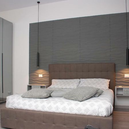 Dolce Sbadiglio 2 Hotel Каляри Екстериор снимка