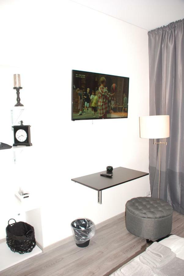 Dolce Sbadiglio 2 Hotel Каляри Екстериор снимка